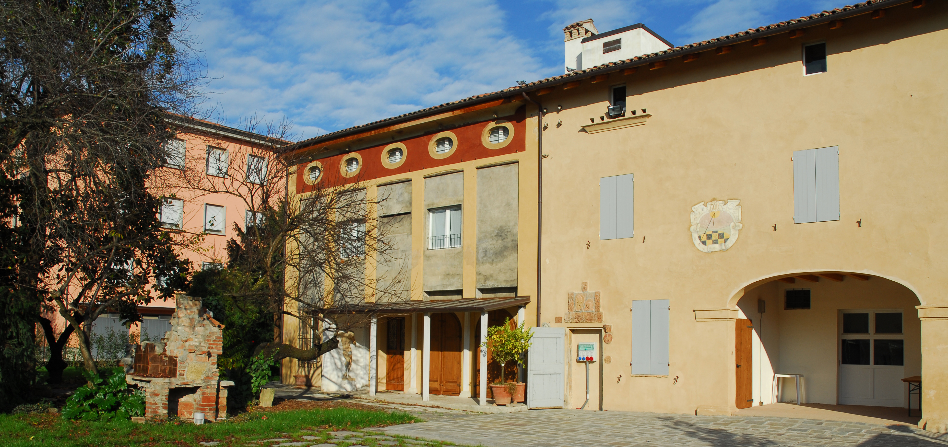 Casa Frabboni esterno